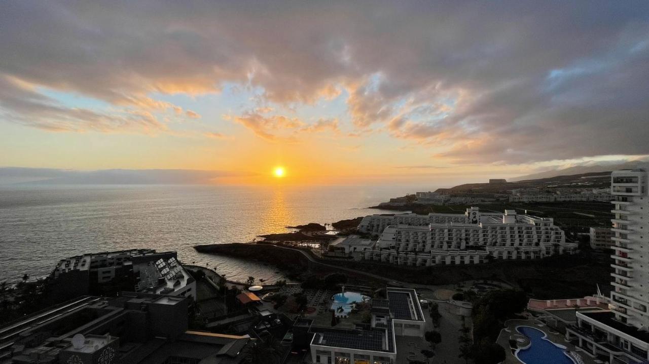 Golden Dreams & Perfect For ***** Apartament